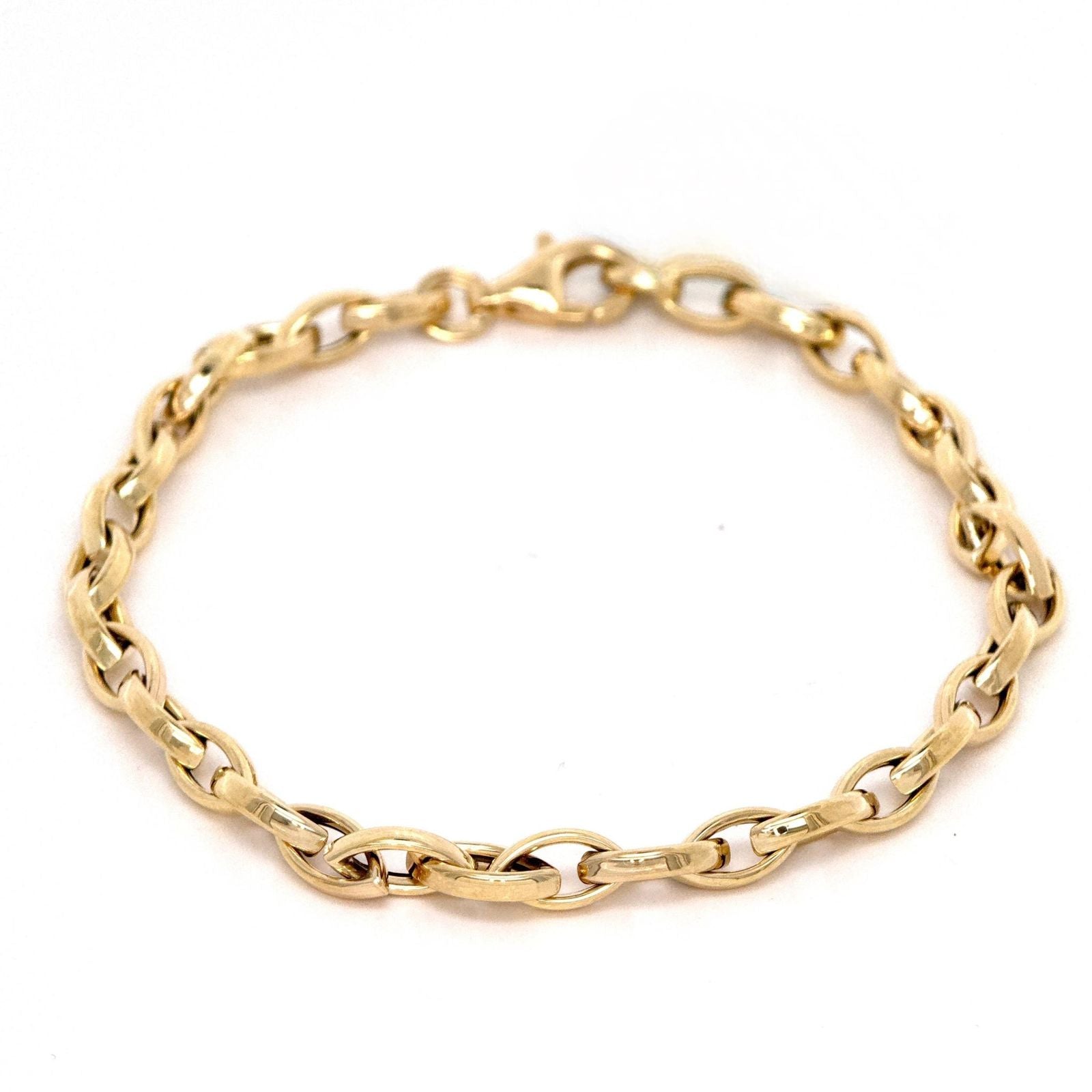 Anchor Link Bracelet in Yellow Gold