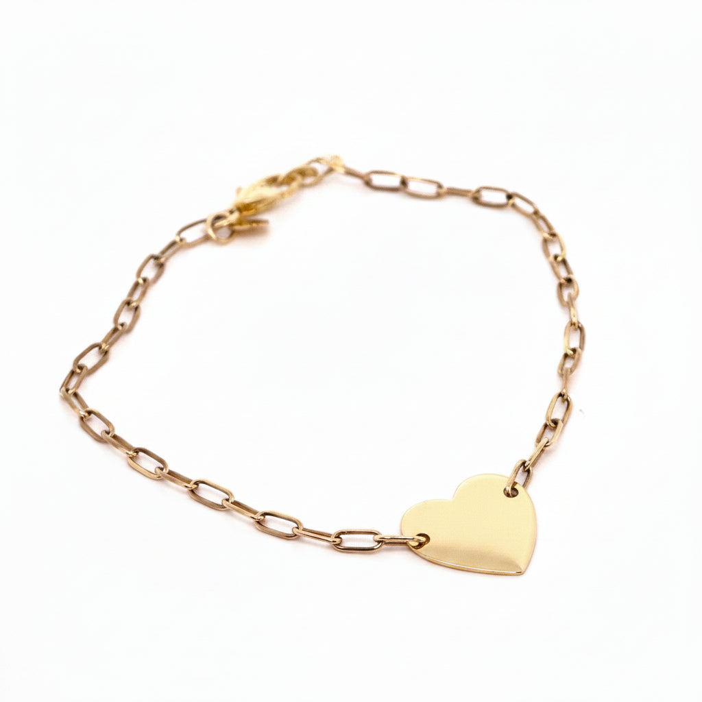 Anchor Link Heart Bracelet in Yellow Gold